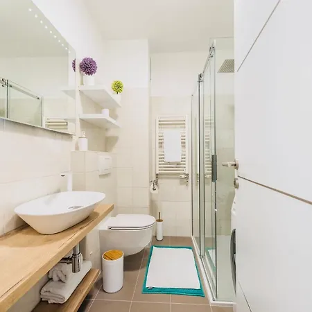 Agape With Parking Appartement *